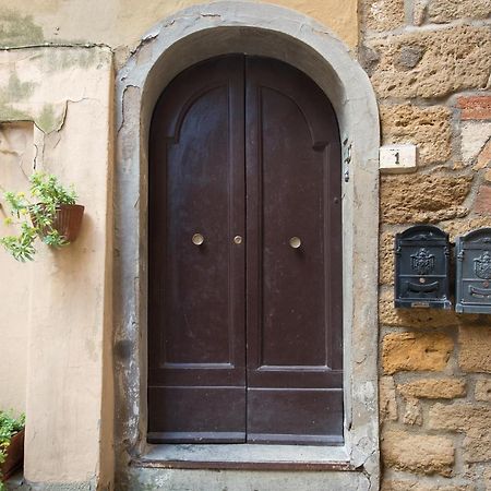 Residenza Porta All'Arco Volterra Exterior foto