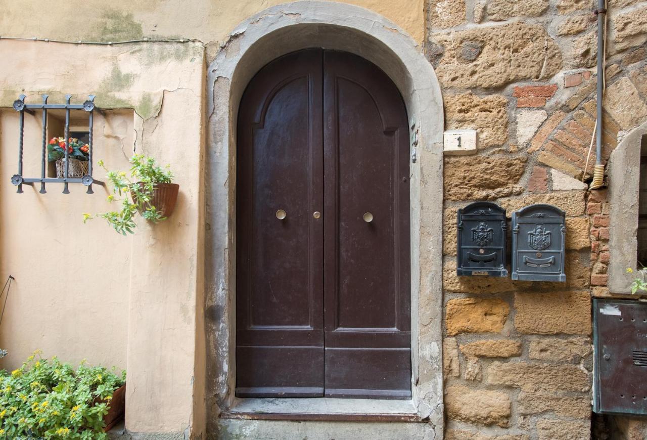 Residenza Porta All'Arco Volterra Exterior foto